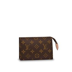 Louis vuitton toiletry 15